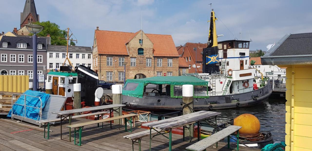 Kapitainskoje Direkt Am Hafen Flensburgs 아파트 외부 사진